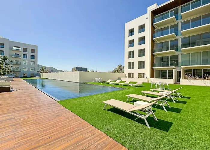 Ferienhaus Spacious Luxury With Ocean Views, Pool And Steps To Playa El Medano *