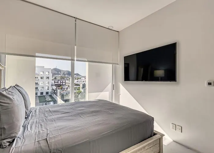 Ferienhaus Spacious Luxury With Ocean Views, Pool And Steps To Playa El Medano *